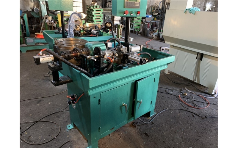 全自動(dòng)儀表車床的高自動(dòng)化程度